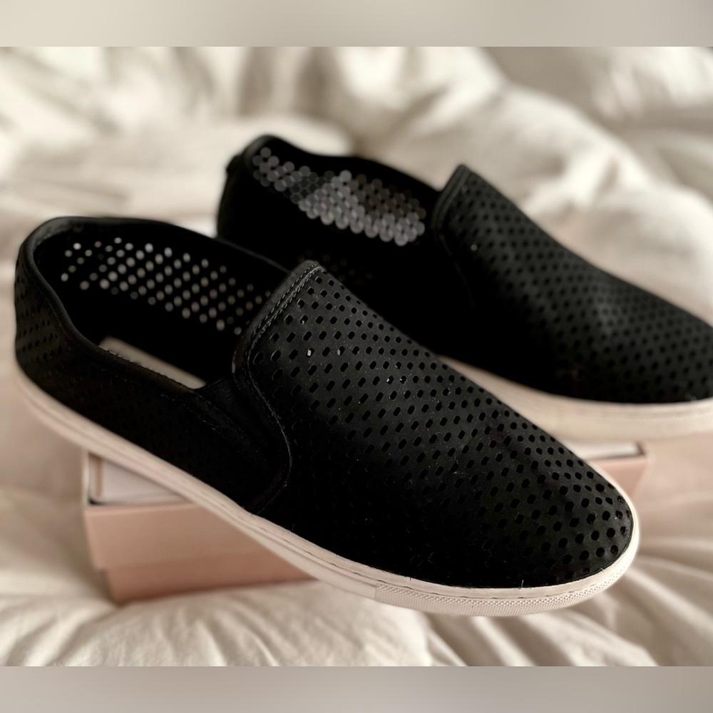 Steven Madden Black size-10 Slip on sneakers
